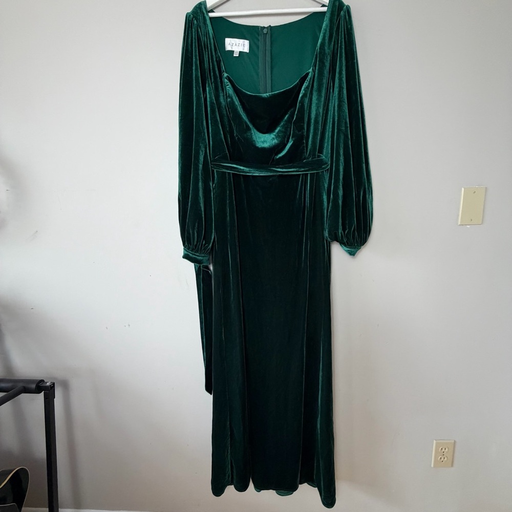 Azazie Emerald Green Velvet Long Sleeve with‎ Slit Formal Dress A24